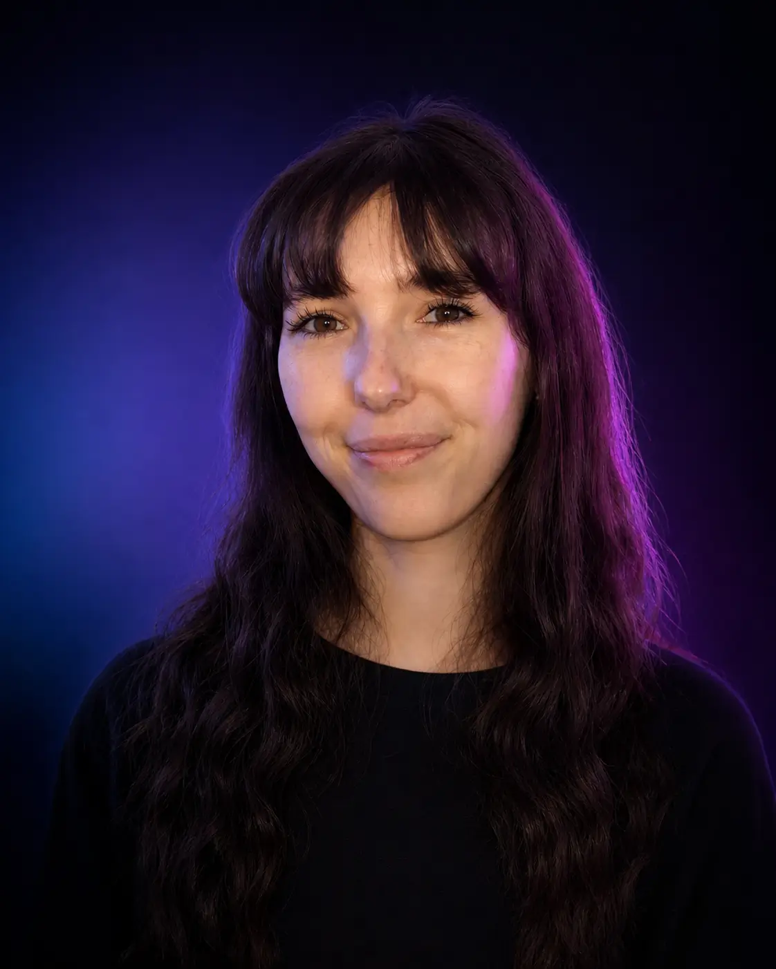 Paulina Drozdowska — Head of Operations w PremiumAds, odpowiedzialna za operacyjną realizację usług, ownership klientów i CRM. Profesjonalny portret biznesowy.