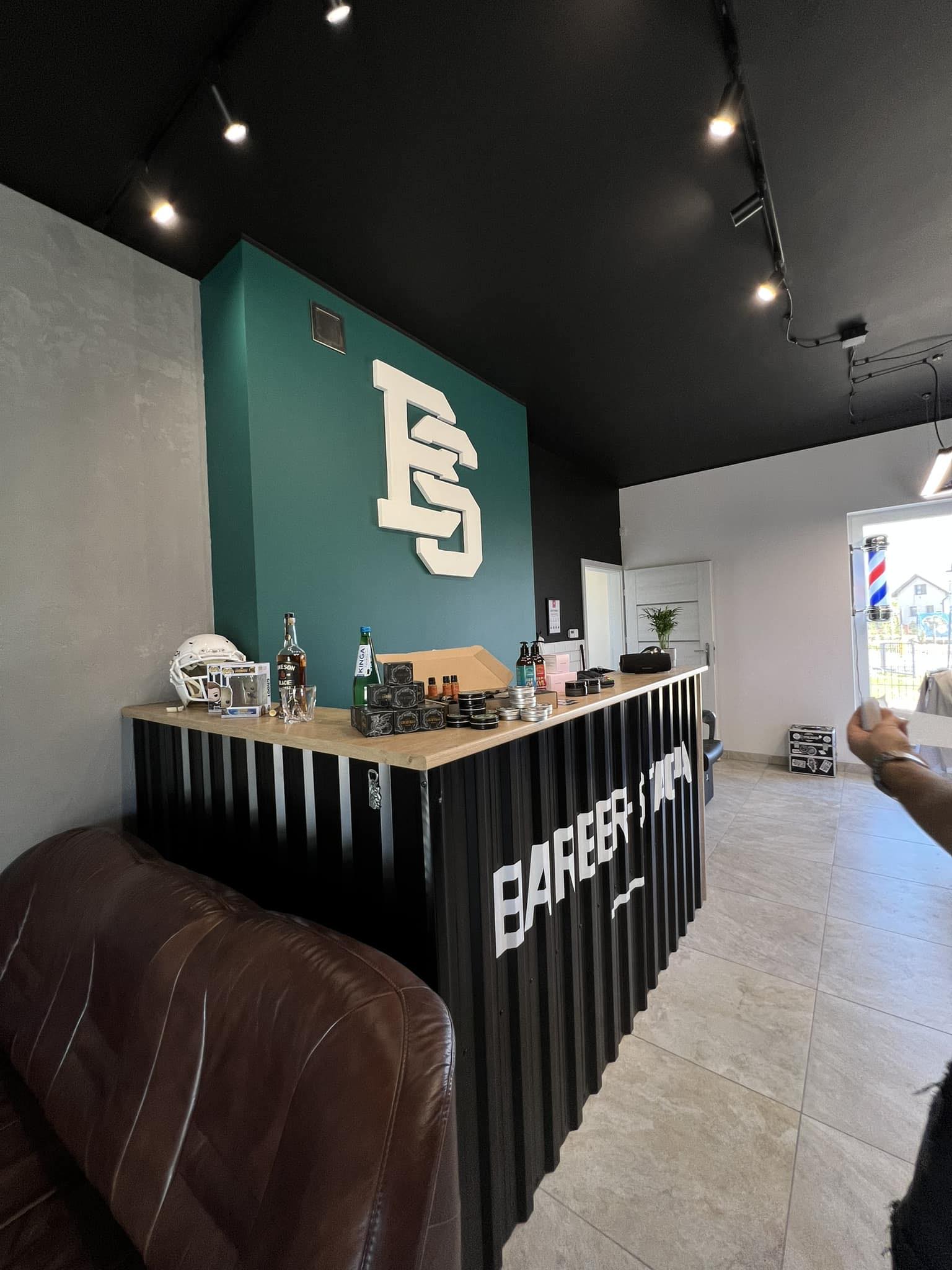 Salon Barber Stacja - wnętrze